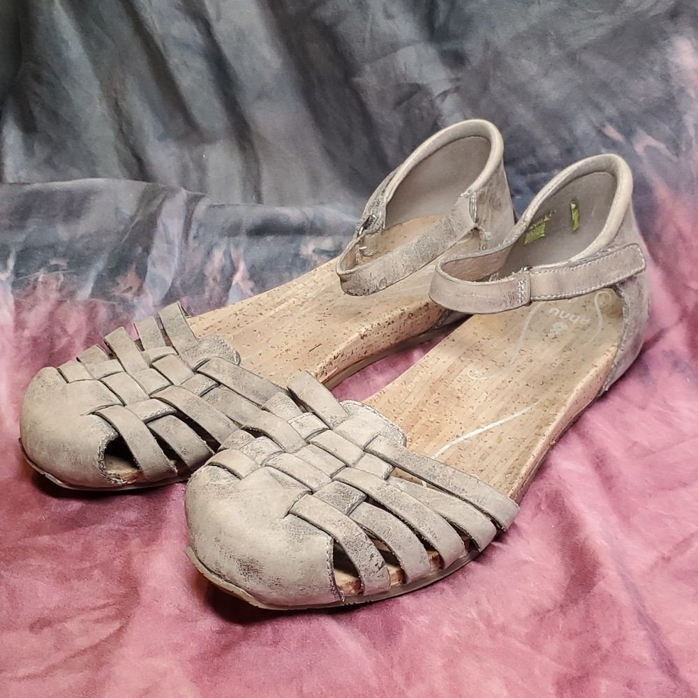 đť…şAHNU | Malini Mesa Taupe Leather Cork Fisherman Sandals Size 8.5 - Picture 2 of 10